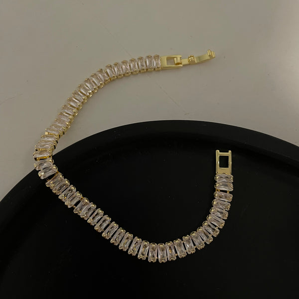 Mia Bracelet